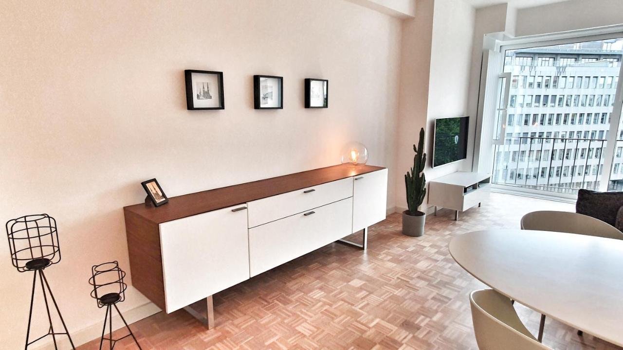 Appartement Cityview At Park Side, Antwerp, Free Indoor Parking
